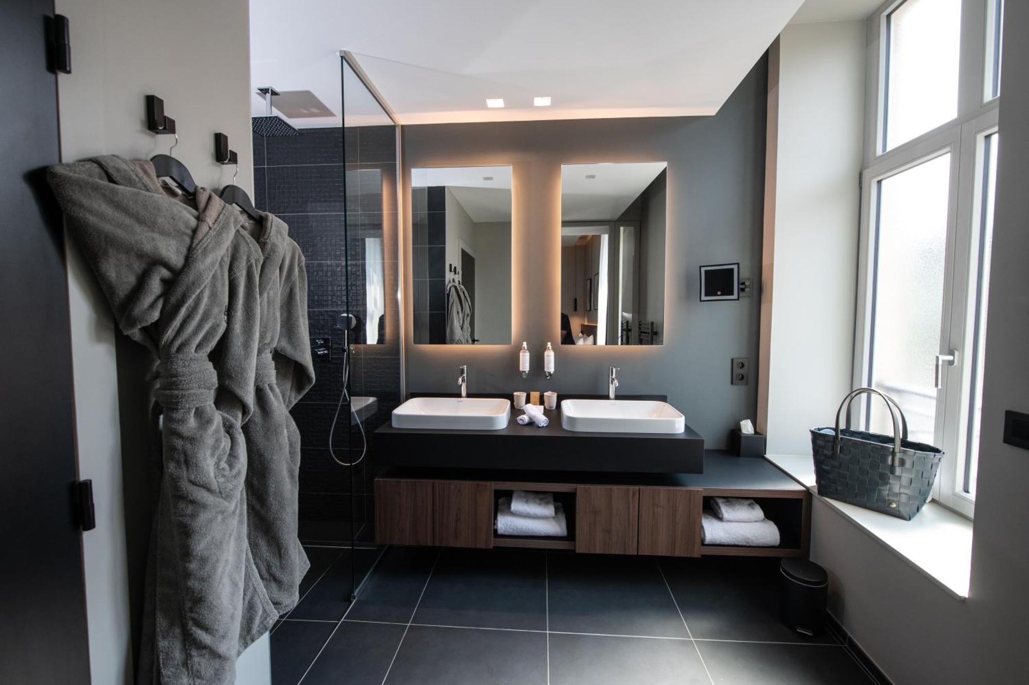 Best Western Premier Le Chapitre Hotel And Spa Remiremont Dış mekan fotoğraf