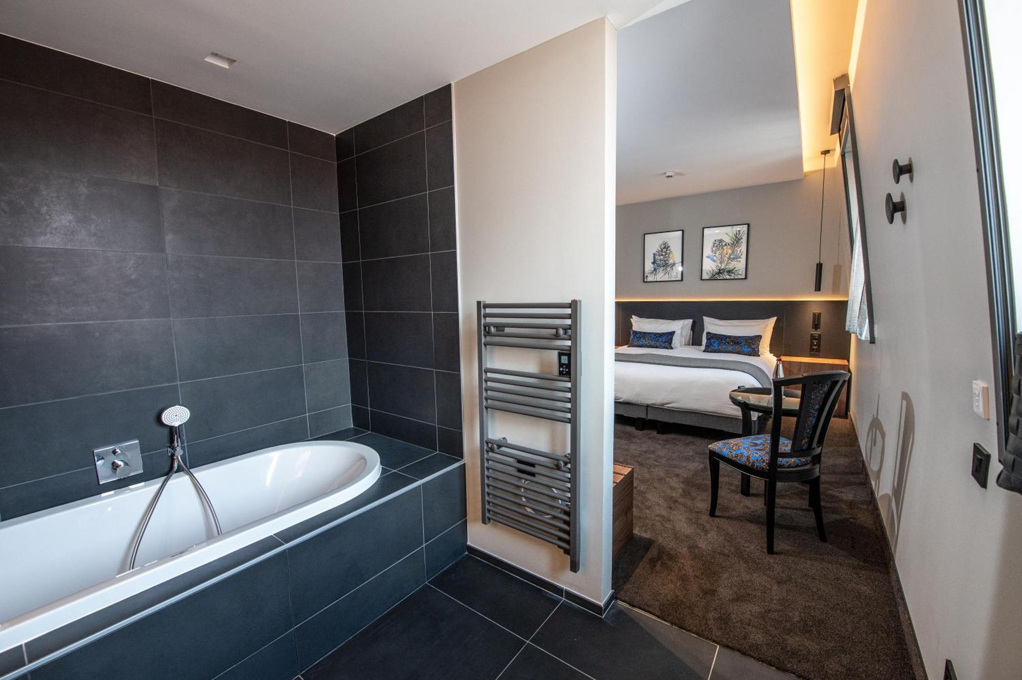 Best Western Premier Le Chapitre Hotel And Spa Remiremont Dış mekan fotoğraf